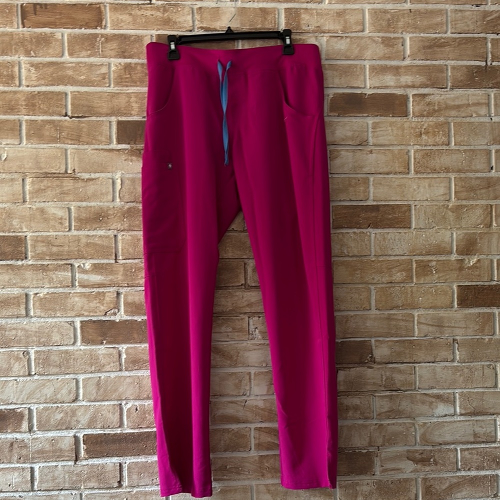 FIGS Raspberry scrub pants